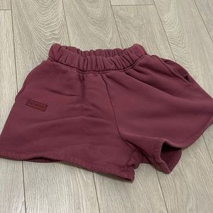 SET ACTIVE HIGH WAIST SHORTS SIZE SMALL